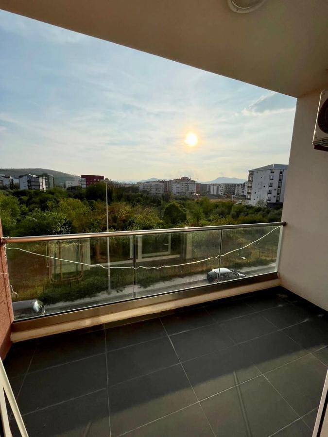 Z Apartment 波德戈里察 外观 照片